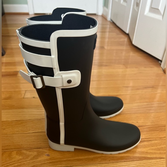 HUNTER REFINED SLIM FIT MID CALF BOOTS SIZE 6 - Picture 9 of 11
